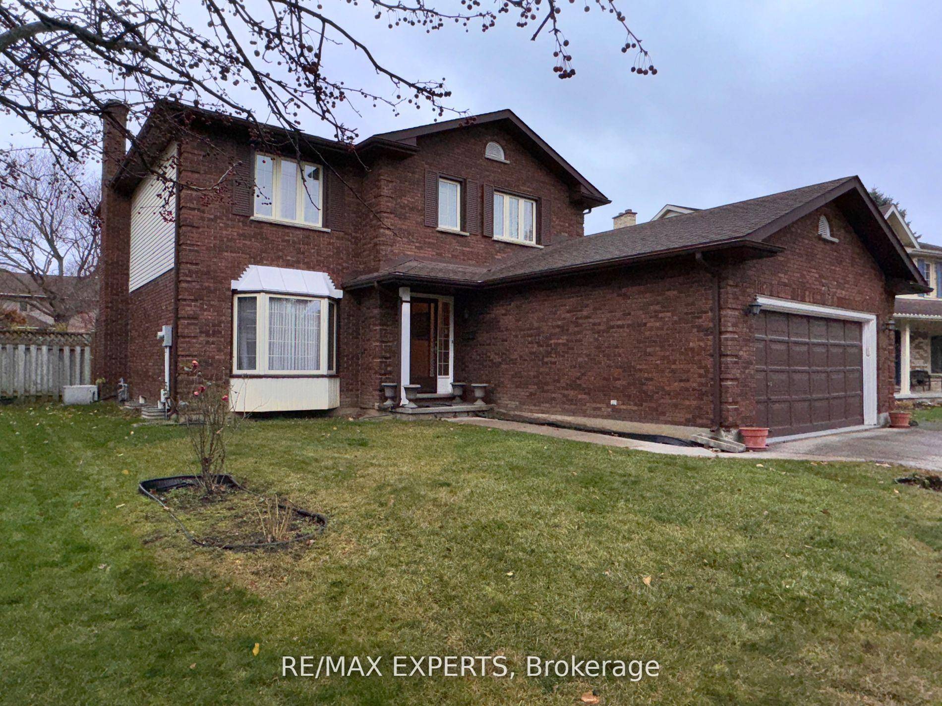 Spectacular detached home nestled in a prestigious, family oriented neighbourhood of North London, just steps to Masonville Place Shopping Mall.