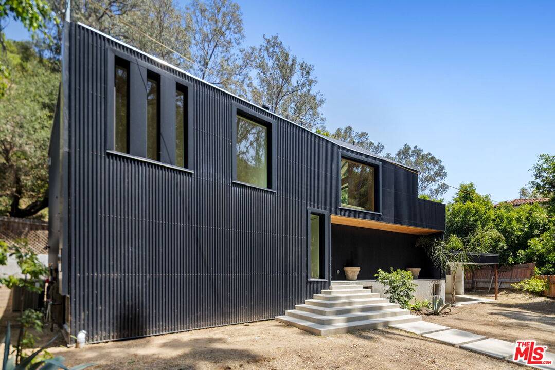 1956   Laurel Canyon Rd 3BR Hollywood Hills East La