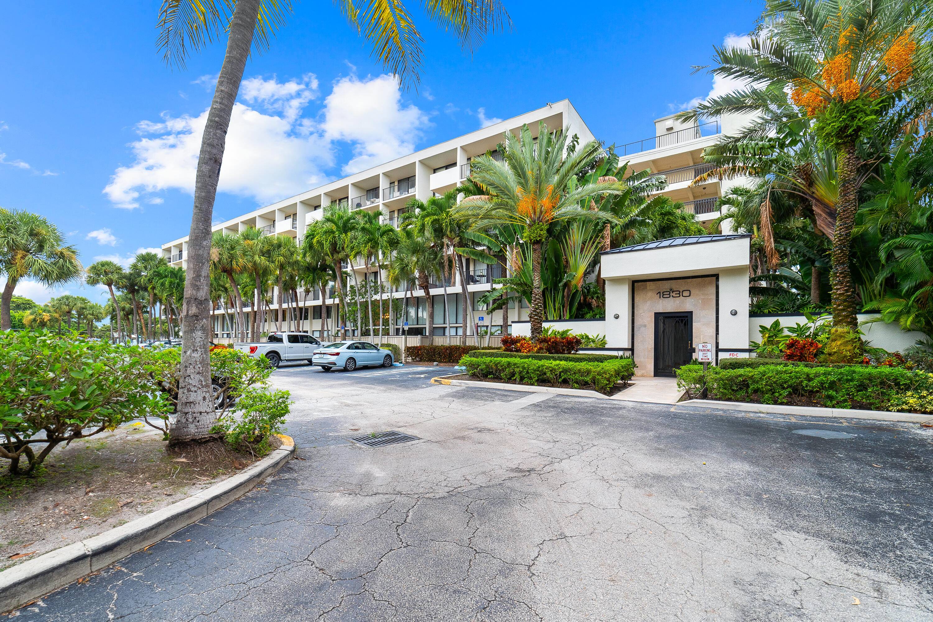 Welcome to this beautifully updated condo in Lakeshore Club, offering 2 bedrooms and 1.