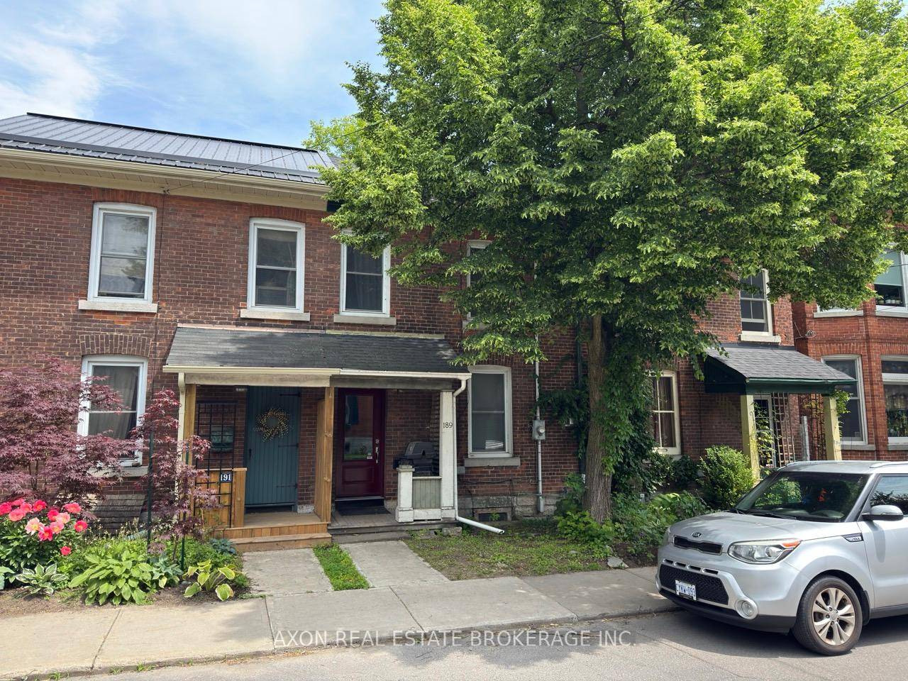 Welcome to 189 Clergy Street East, a beautifully maintained two storey brick townhouse nestled in the heart of historic downtown Kingston.