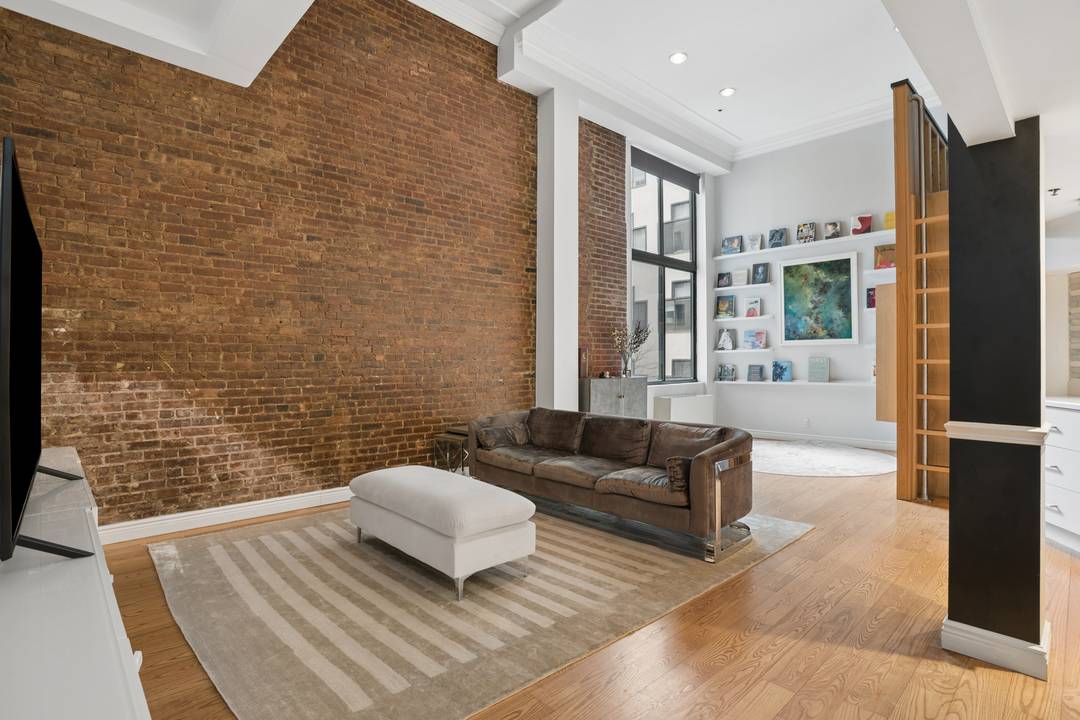 Rarely available and thoughtfully reimagined, Residence 320 at Bleecker Court offers loft like scale, a flexible multi sleeping layout, and a top of the line renovation in one of Greenwich ...