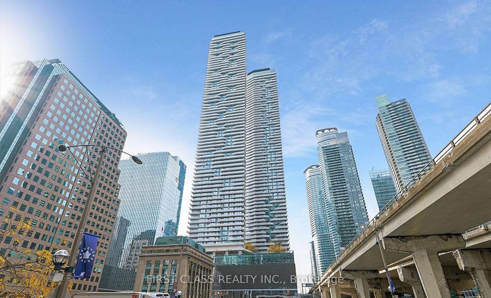 Stylish 2 Bedroom Den Can Convert to 3rd Bedroom !
