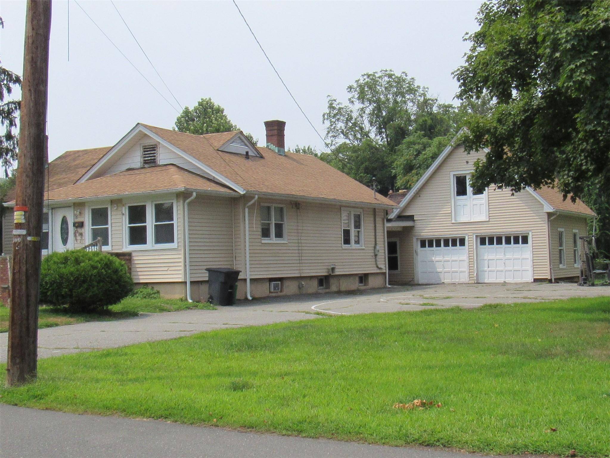 Opportunity knocks ! ! ! Big House, Nice Lot, Great Potential.
