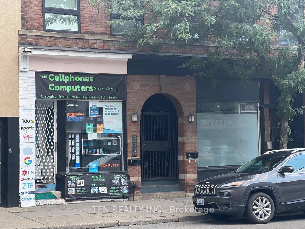 Rare investment and development opportunity in the heart of downtown Toronto !