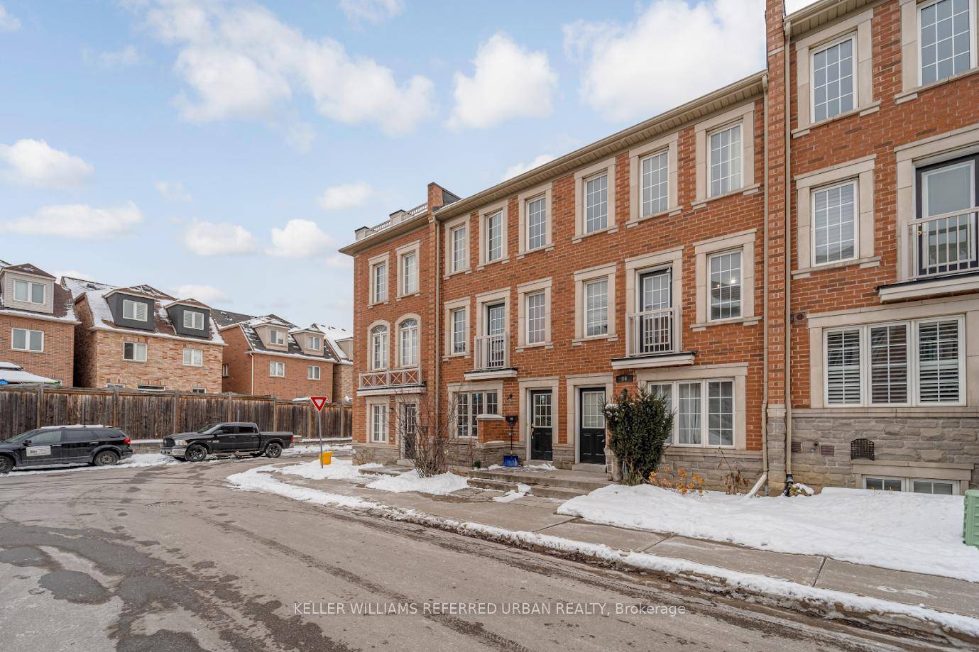 Freehold Townhouse In Prestigious Sought After Oakdale Village Located In Proximity To York University, Shopping, Public Transit, Golf, Schools, Recreational Activities And Highways 400 amp ; 401, new state of ...