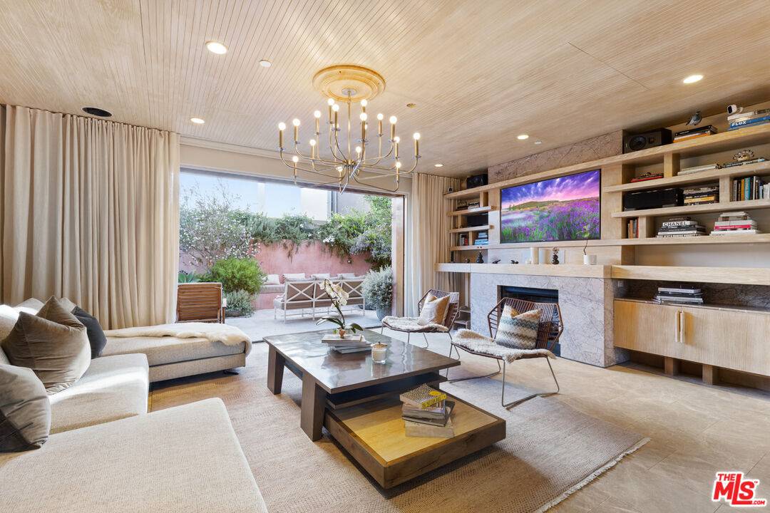 812 Brooks Ave 3BR Marina Del Rey La