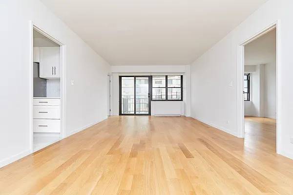 Large three bedroom at the Eastwinds !