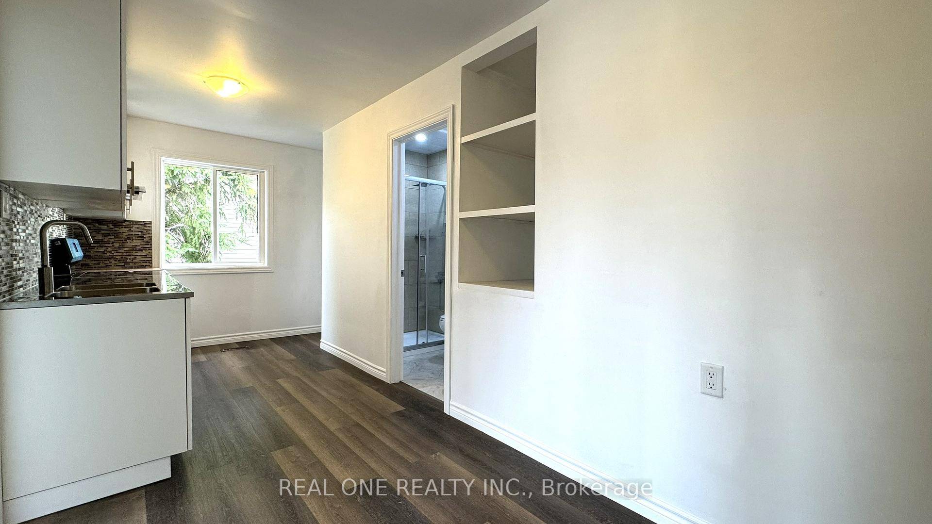 All inclusive ! Heat, water, and hydro are included in the rent.
