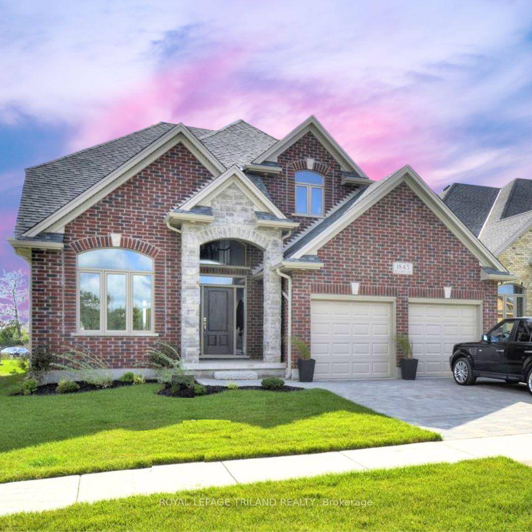 Step into luxury at 1845 Ballymote Avenue in North London, just off Sunningdale.