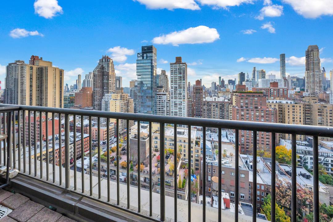 The Forum 34 PHD Beautiful Triplex Penthouse 1.