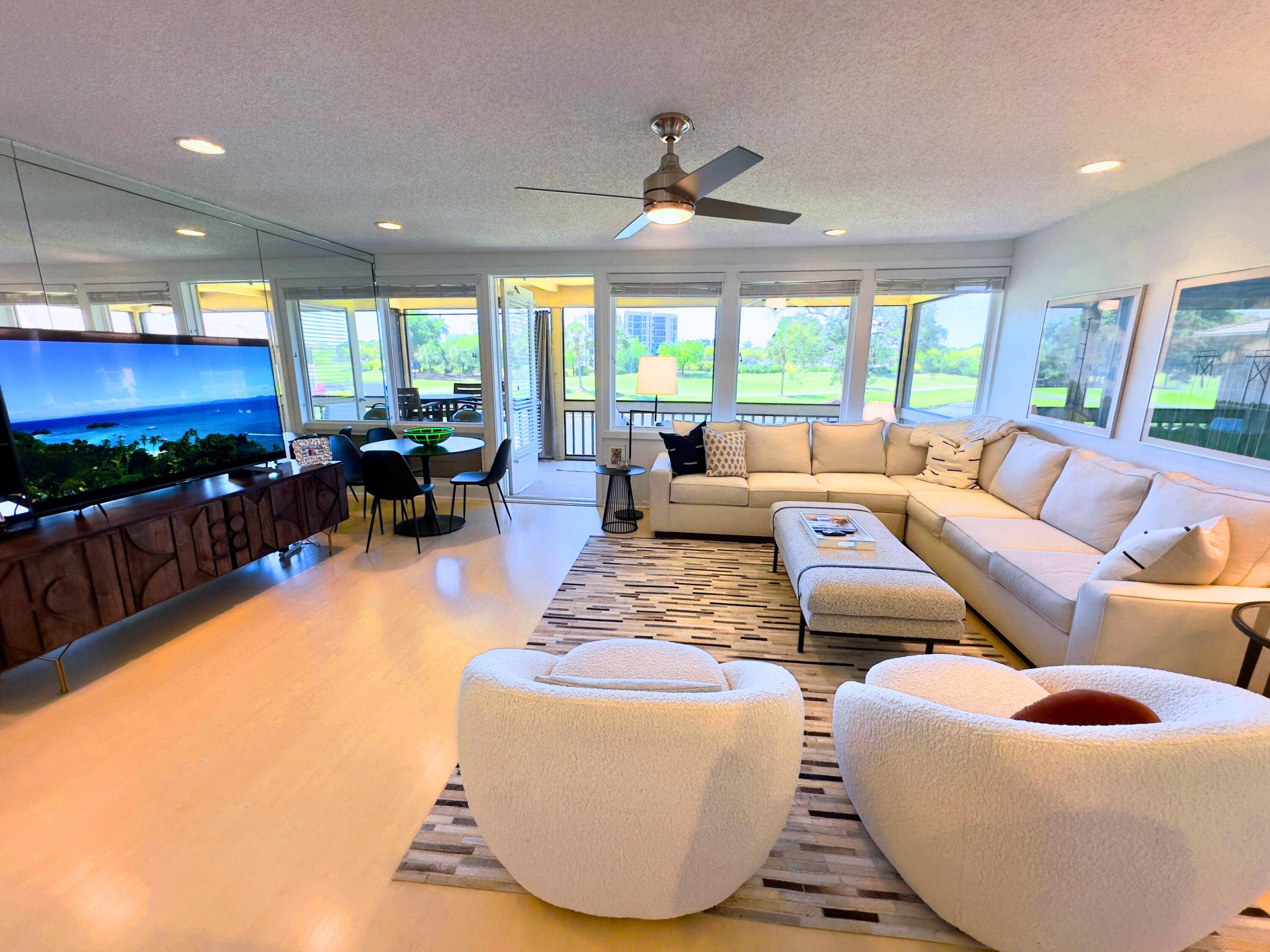 Stunning Golf Course Views in Boca West !