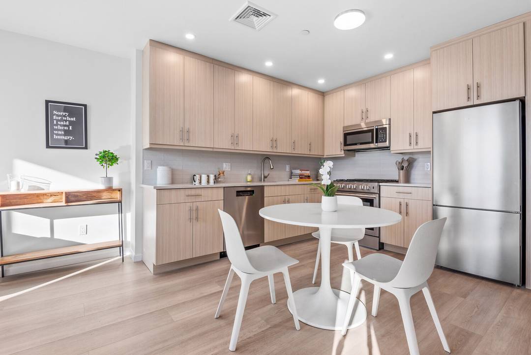 Located just two blocks to Prospect Park and the Q express train, this winged two bed two bath features a 363 sq foot private roof deck Amenities at 1 Lenox ...
