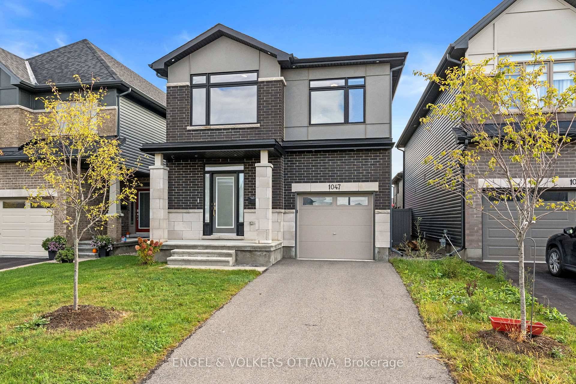 Welcome to this stunning single family home nestled in the heart of Riverside South !