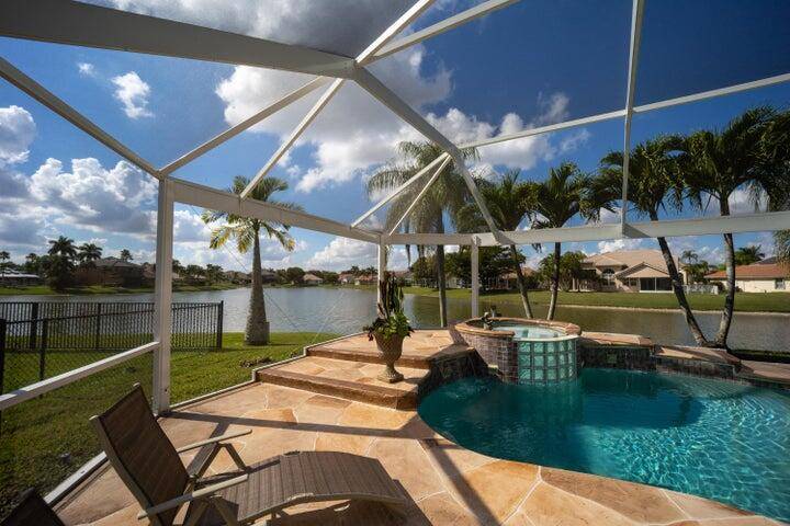 ''Welcome to your Paradise Dream Home !
