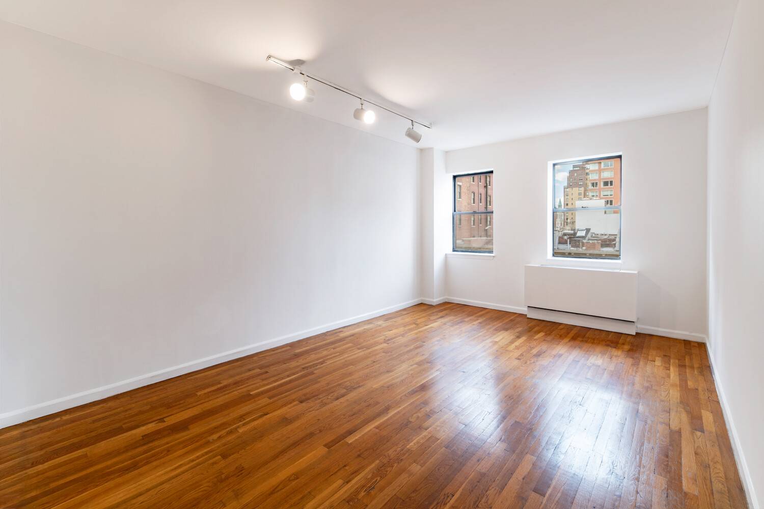 Bright and Charming Studio on the Upper West Side Don't miss this bright and inviting studio apartment, ideally located on a prime Upper West Side block.