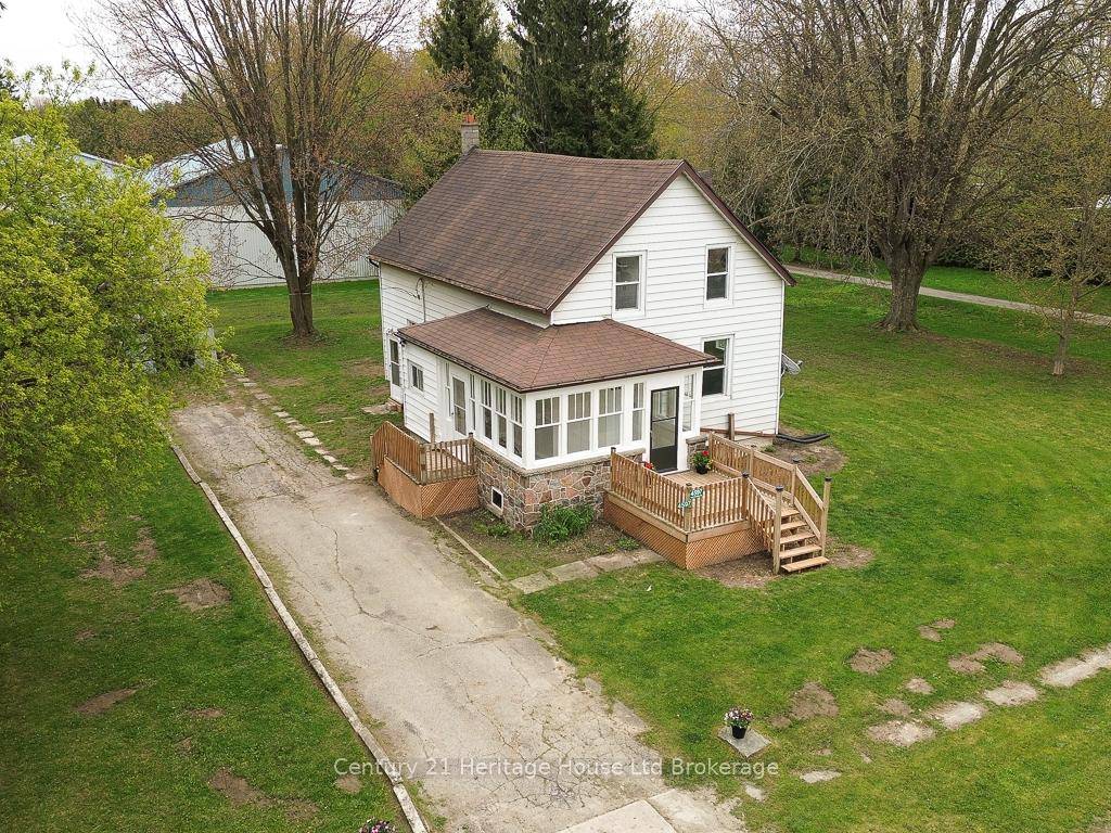 Renovated Country Home on Nearly Half an Acre Just Minutes from Stratford.