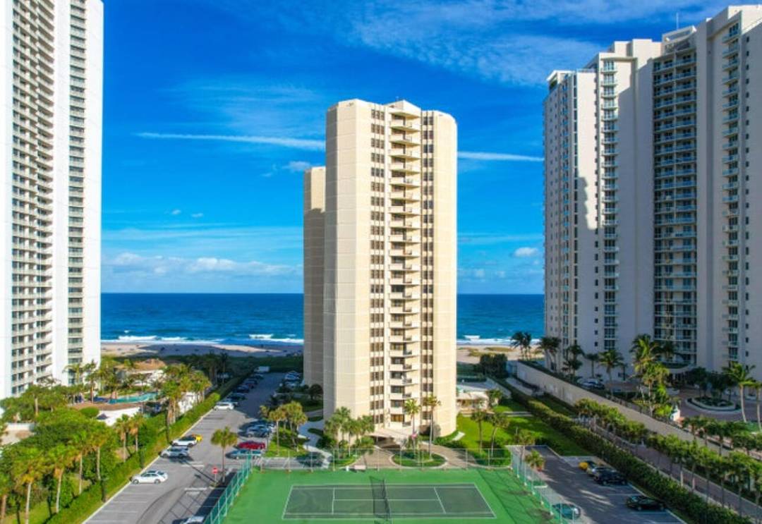 2800 N Ocean Drive B-11b, Singer Island, FL 33404