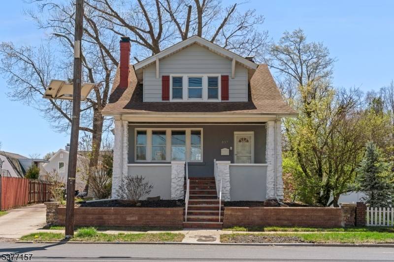 Renovated Single Family Home Available for Rent and Immediate Move In 20 miles from NYC.