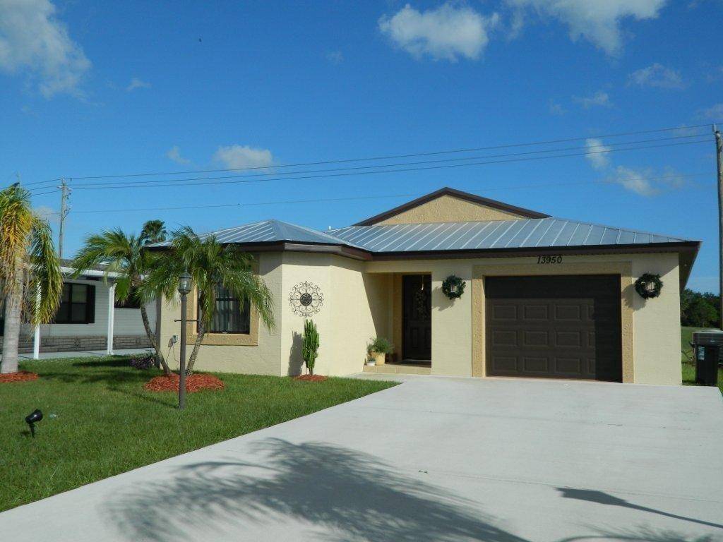 Spanish Lakes Country Club is an Active 55 Community offering all new CBS homes.