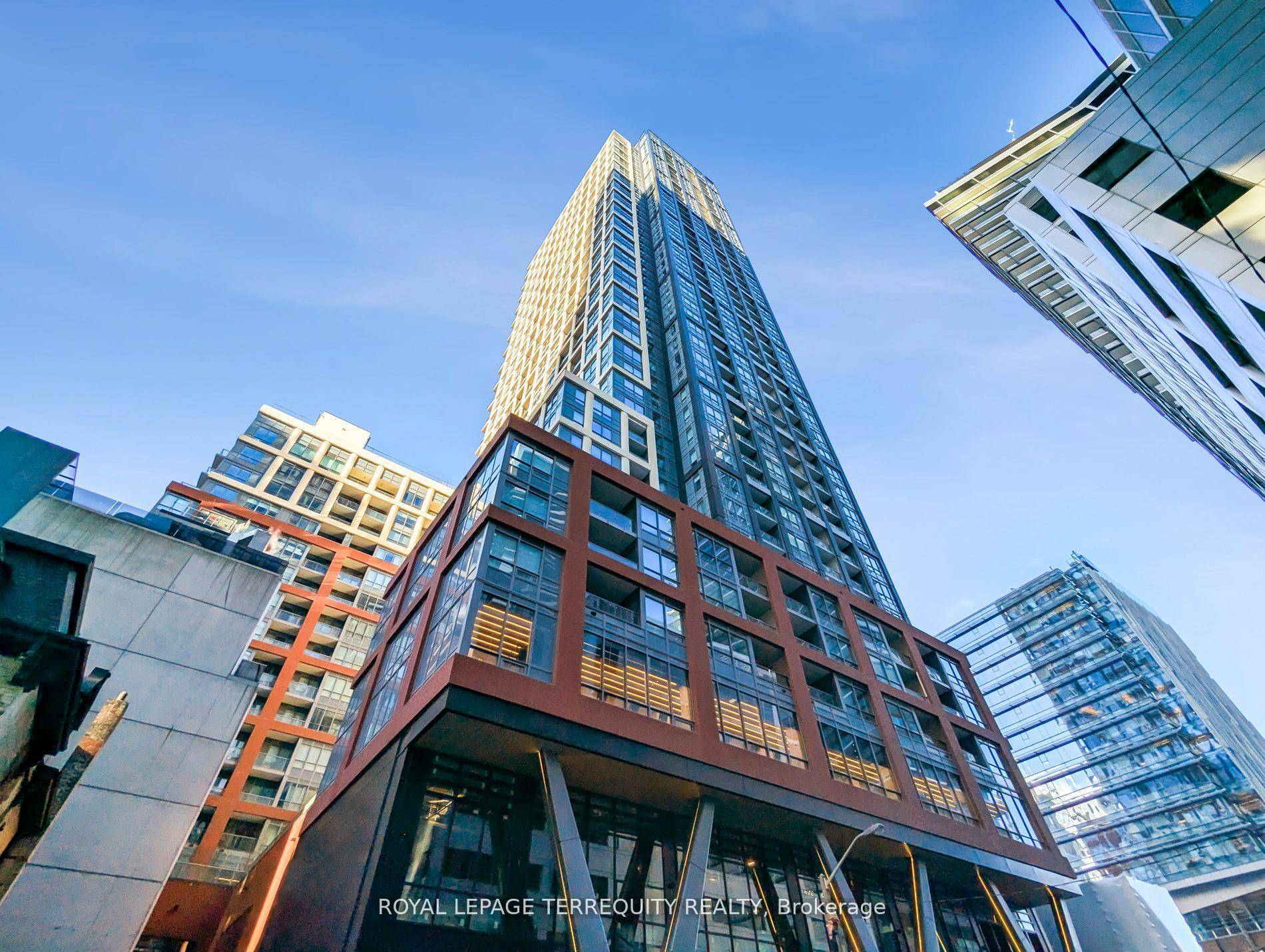 Welcome to this thoughtfully designed and upgraded 3 bedroom, 2 bathroom condo in the highly sought after Peter amp ; Adelaide Condos, perfectly situated in the vibrant heart of downtown.