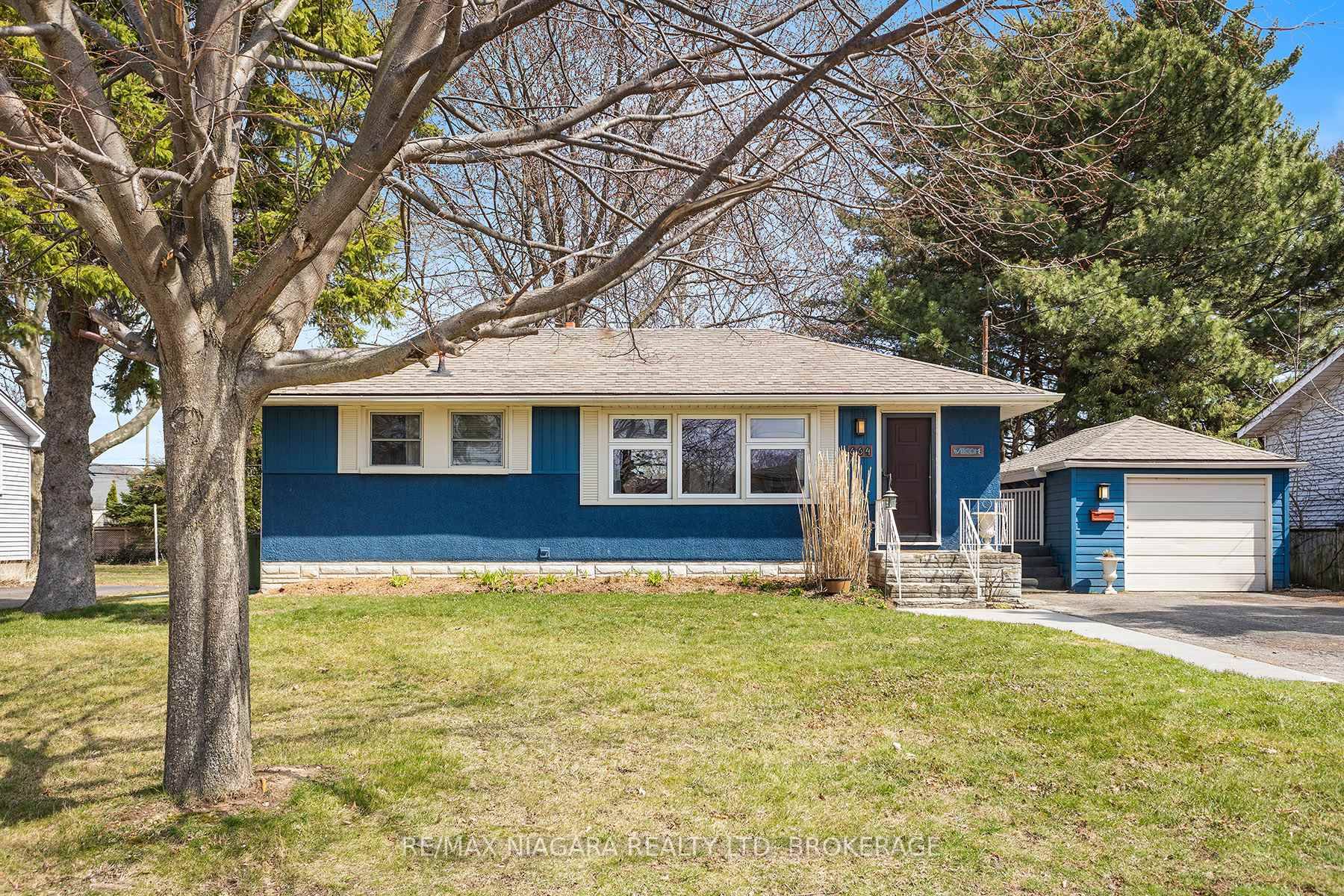 Welcome to your dream home in the coveted North End of St.