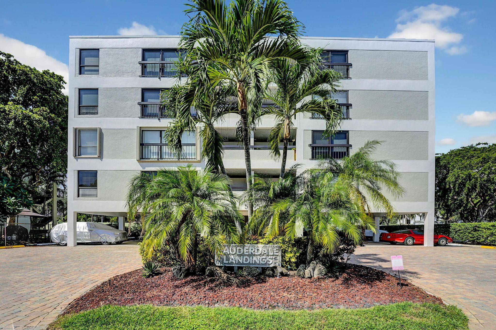 Discover the perfect blend of convenience and comfort with this charming 1 bed, 1.