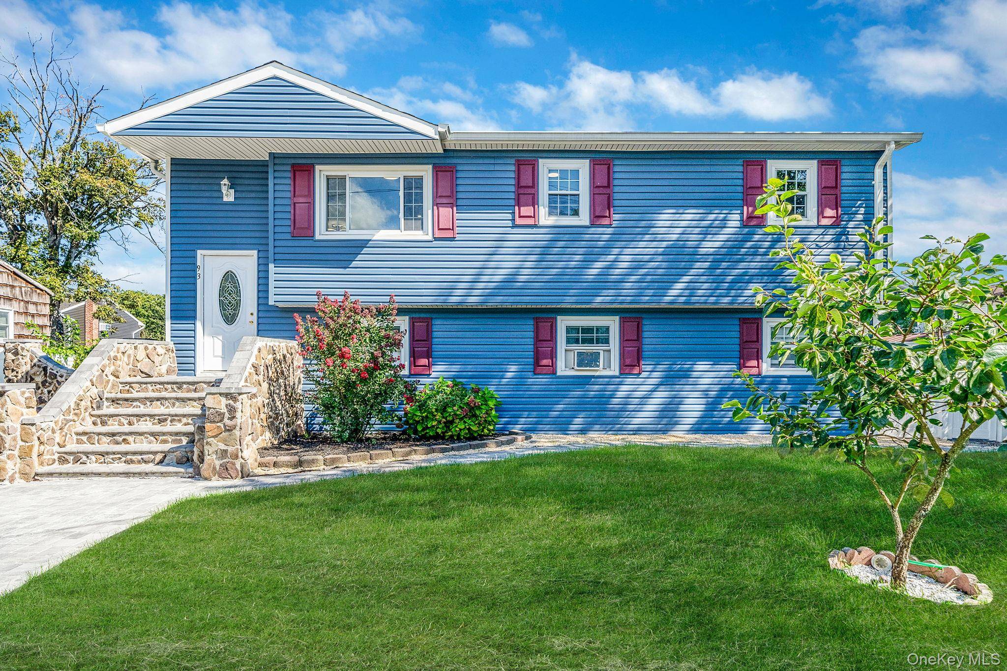 Renovated Hi Ranch, 6 Bedrooms, 2.