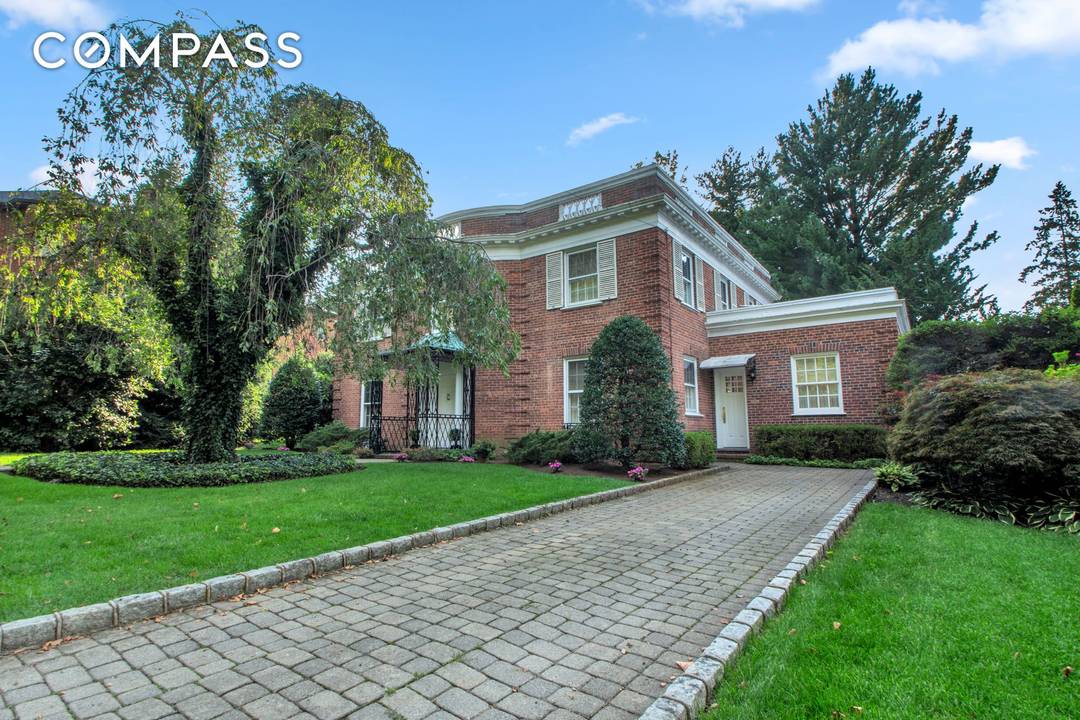 A Rare Grymes Hill Masterpiece nestled in the prestigious Grymes Hill section of Staten Island, this timeless residence home to only two discerning owners offers a rare opportunity to own ...
