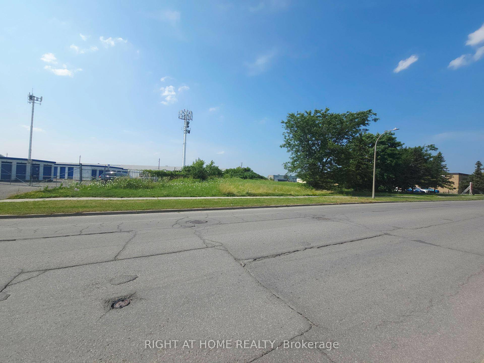 Exceptional Investment Opportunity in a Prime Location !