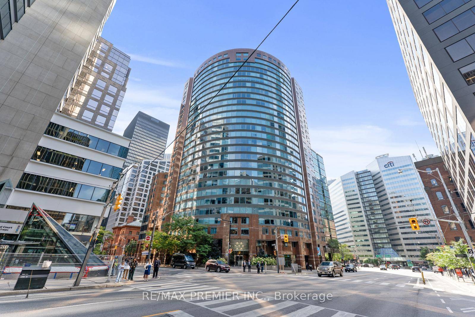 Welcome To Empire Plaza At 33 University Avenue, One Of Torontos Landmark Downtown Addresses.