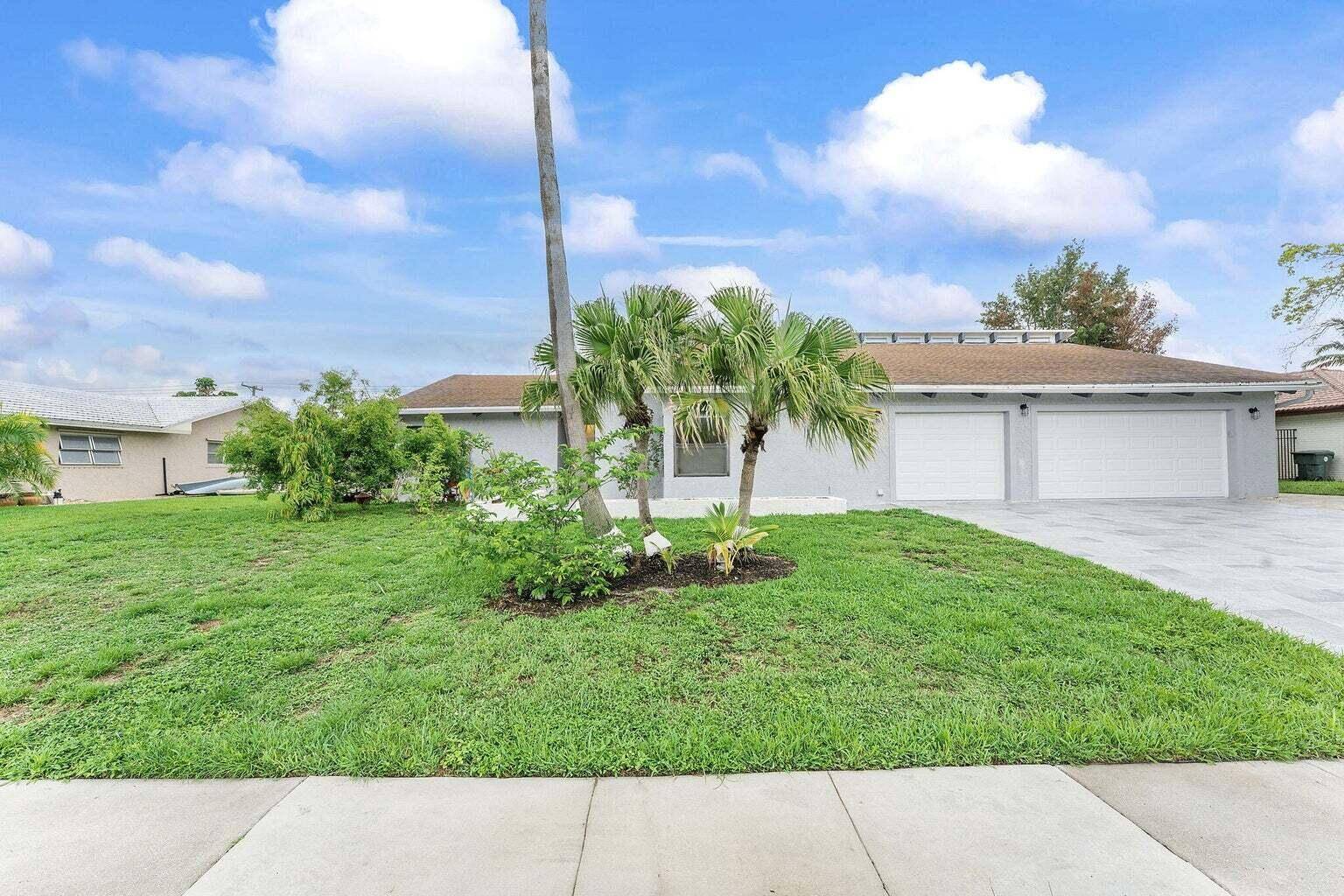 Modern yet inviting, this reimagined residence offers 2, 897 sqft of living space 3, 972 total on a private cul de sac of only 20 homes peaceful, secure, and ideally ...