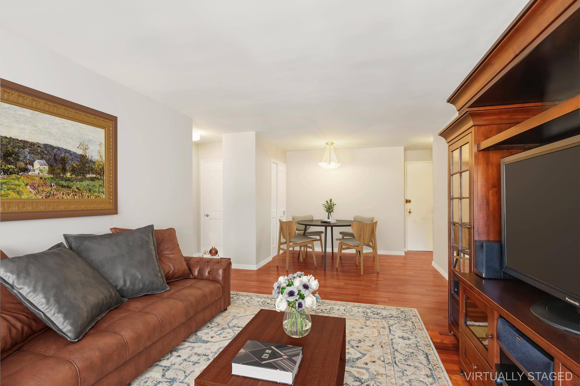 Welcome home to this sunny and spacious junior one bedroom that can easily be converted into a two bedroom at Riverview East !