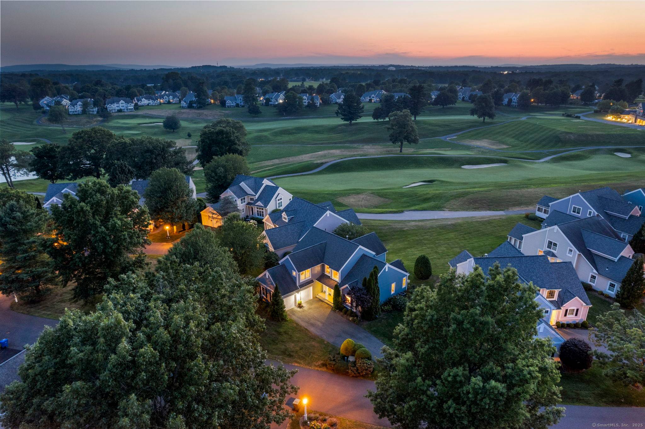 Imagine yourself right now relaxing on the deck of your Sunningdale Estate Home at River Highlands.