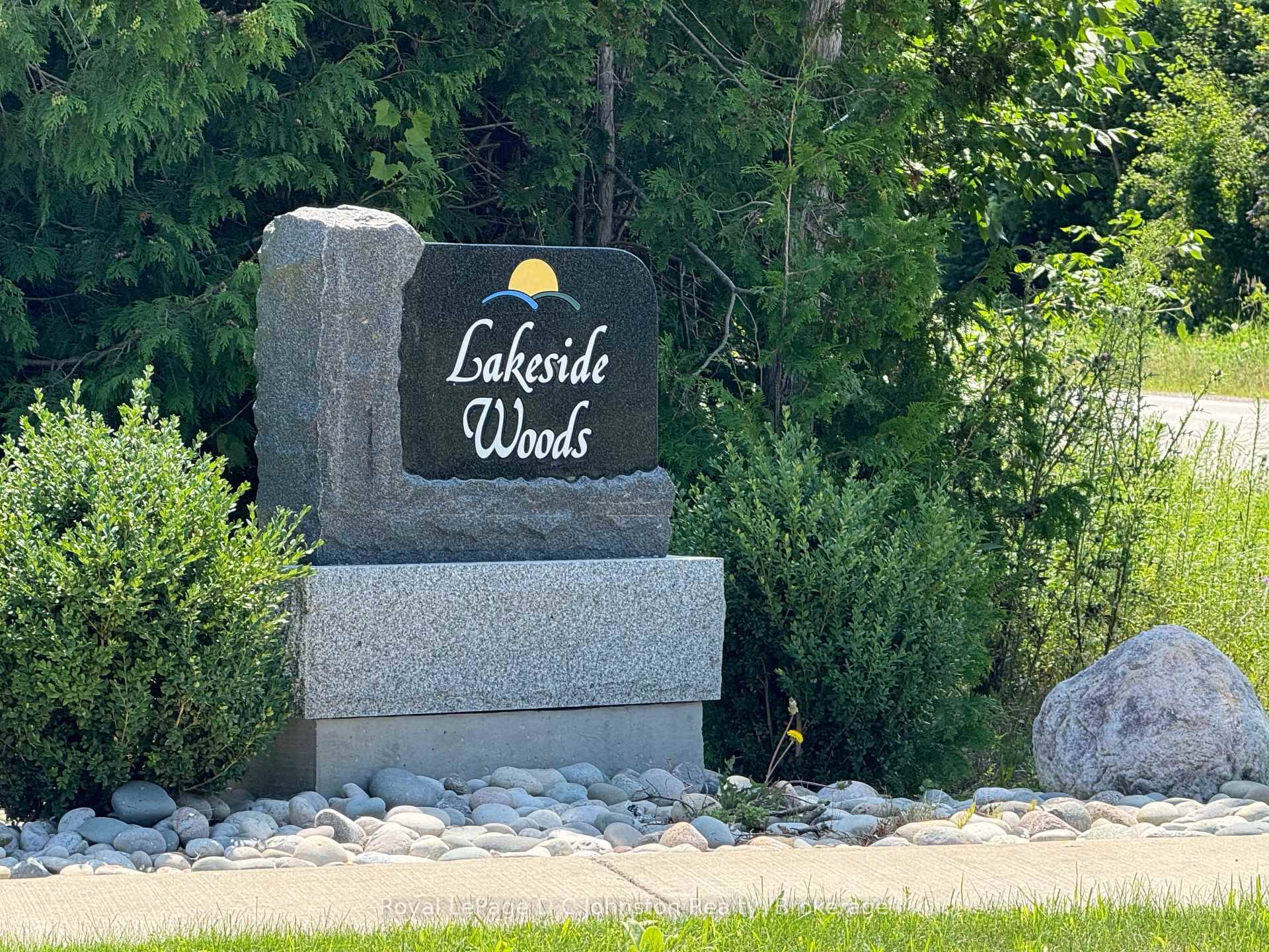 This fabulous 1 2 acre building site in beautiful Lakeside Woods is one of the last lots available to build on in this development.