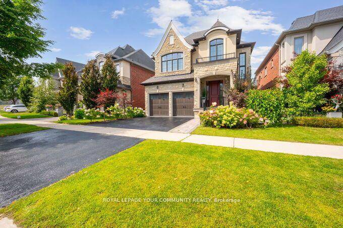 Stunning Zancor's Royal Collection Home !