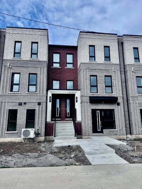 Brand New Stacked Townhome by Award Winning New Horizon Development Group Welcome to modern living at its finest.