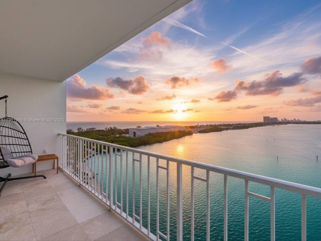 Completely renovated corner unit in The Arlen House with extraordinary panoramic ocean and bay views that stretch as far as the eye can see !
