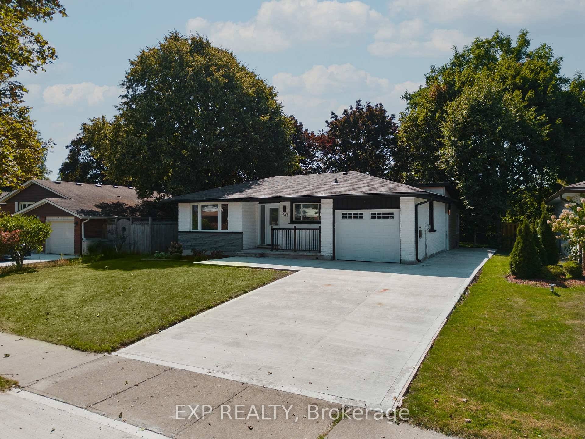 Welcome to 537 Glen Manor Blvd, a beautifully renovated home in one of Waterloos most desirable neighbourhoods.