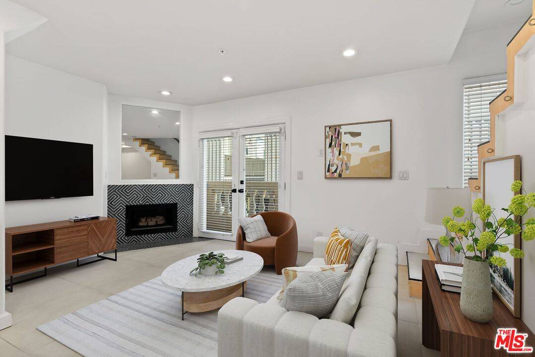 3854   Beethoven St 3BR Marina Del Rey La