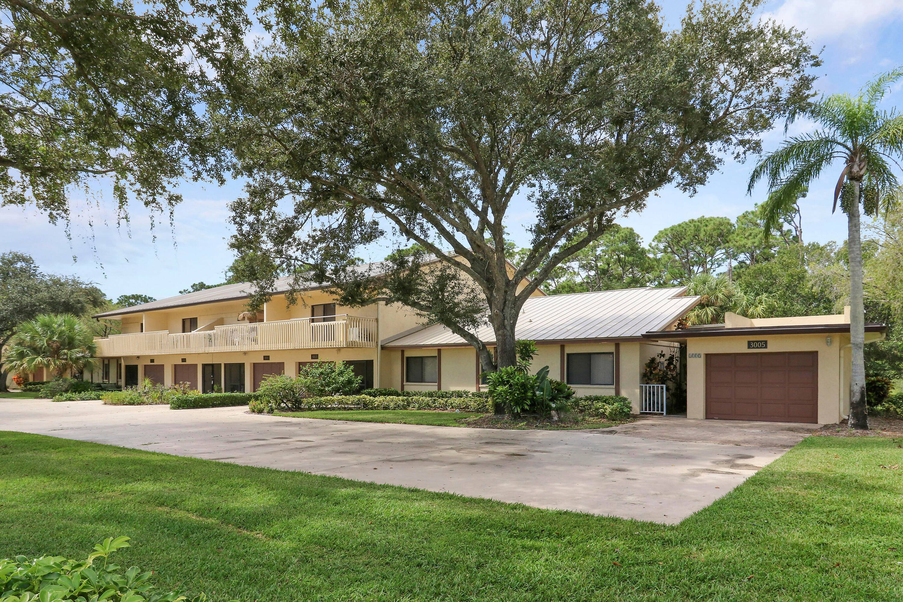 Enjoy resort style living in this beautifully remodeled 2 bedroom 2.