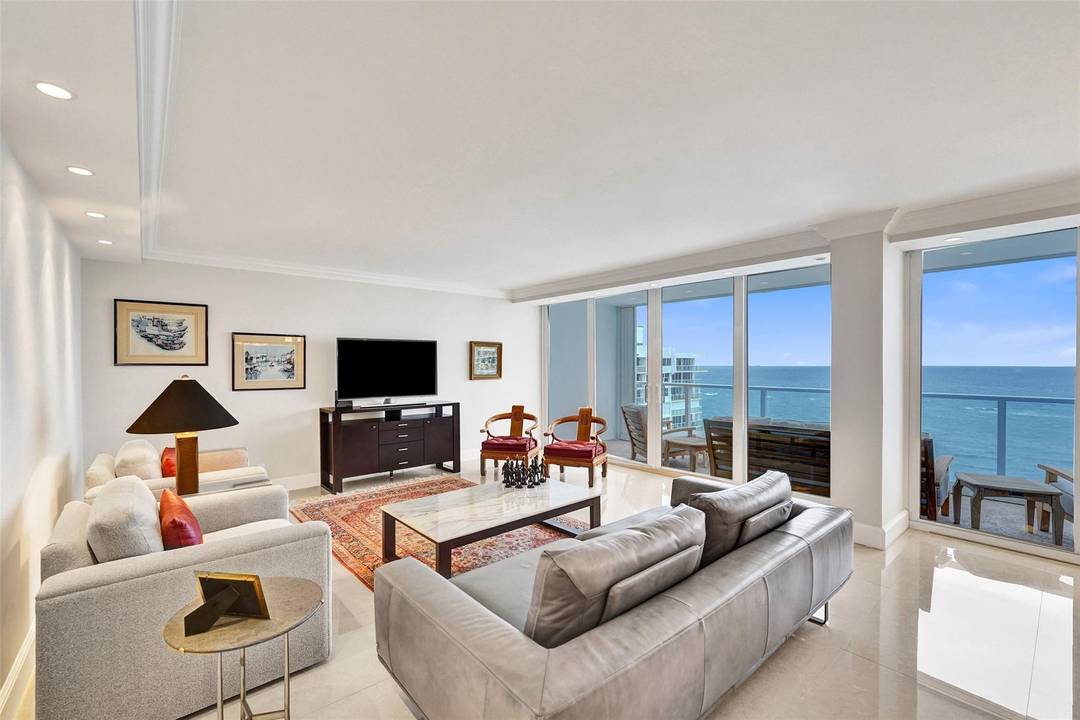 Spectacular, direct ocean views greet you as you step off your semi private elevator into luxurious Penthouse B.