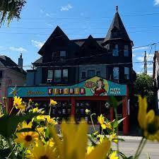 CARE FREE INVESTMENT 6 RESIDENTIAL APARTMENTS AND COMMERCIAL UNIT CLASSIC VICTORIAN BRICK BUILDING AVAILABLE ON DUPONT 6 RESIDENTIAL APARTMENTS 2 BACHELORS PLUS 4 ONE BEDROOMS AND ONE COMMERCIAL TENANT !