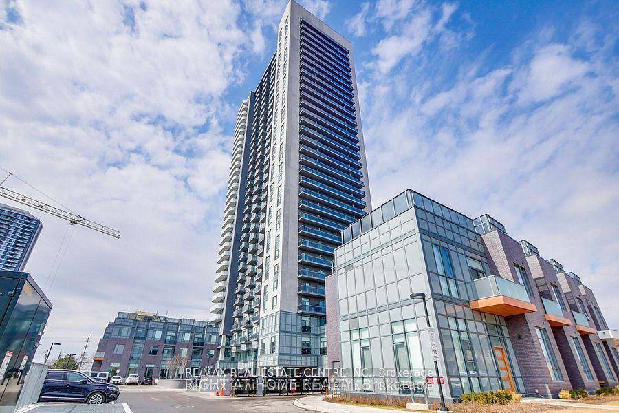 Be the first to live in this bright, brand new corner suite in the lively heart of Mississauga !