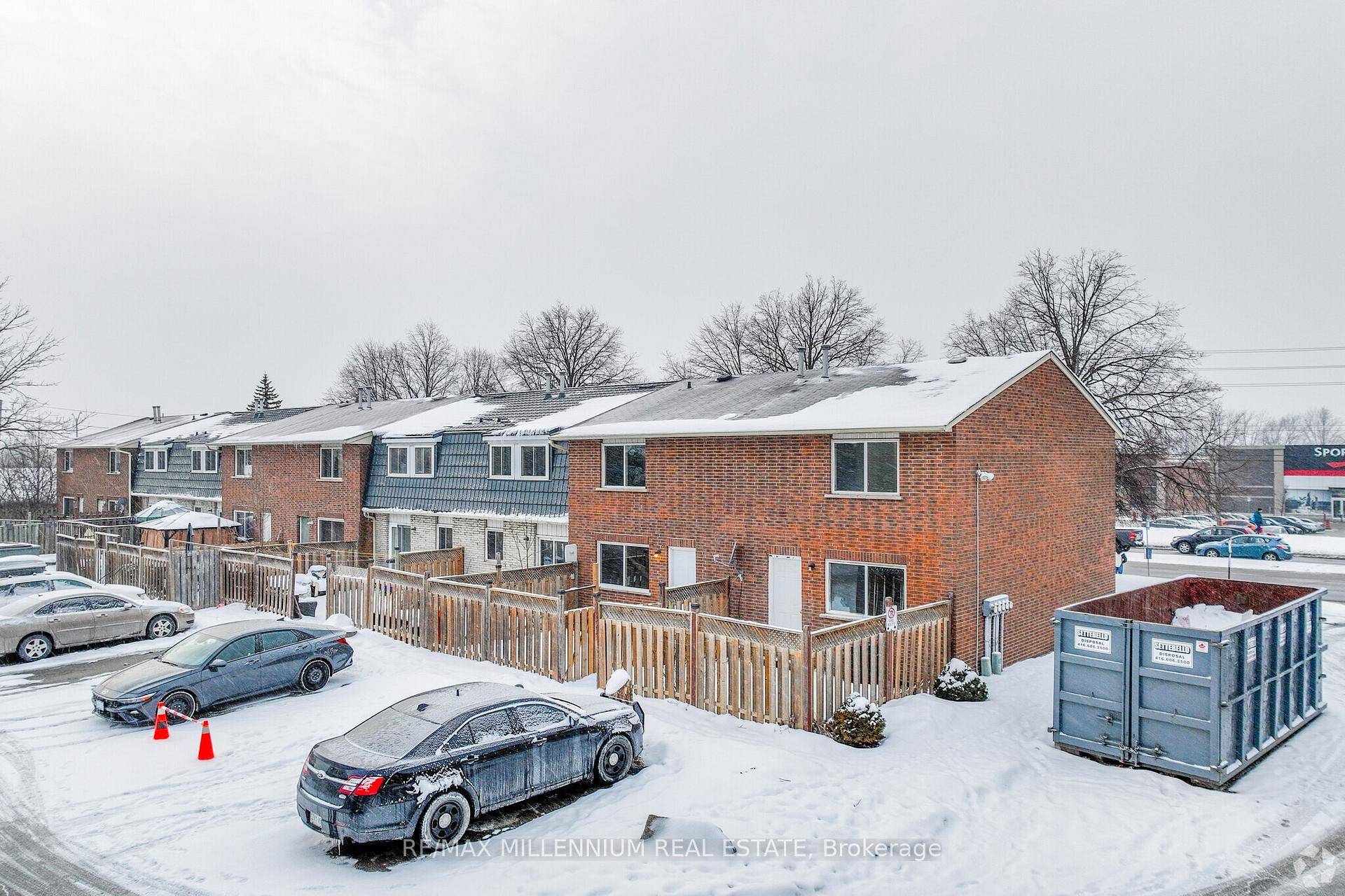 Welcome to 414 Stone Road West in Guelph, a modern and spacious 3 bedroom townhouse offering the perfect mix of comfort and convenience.