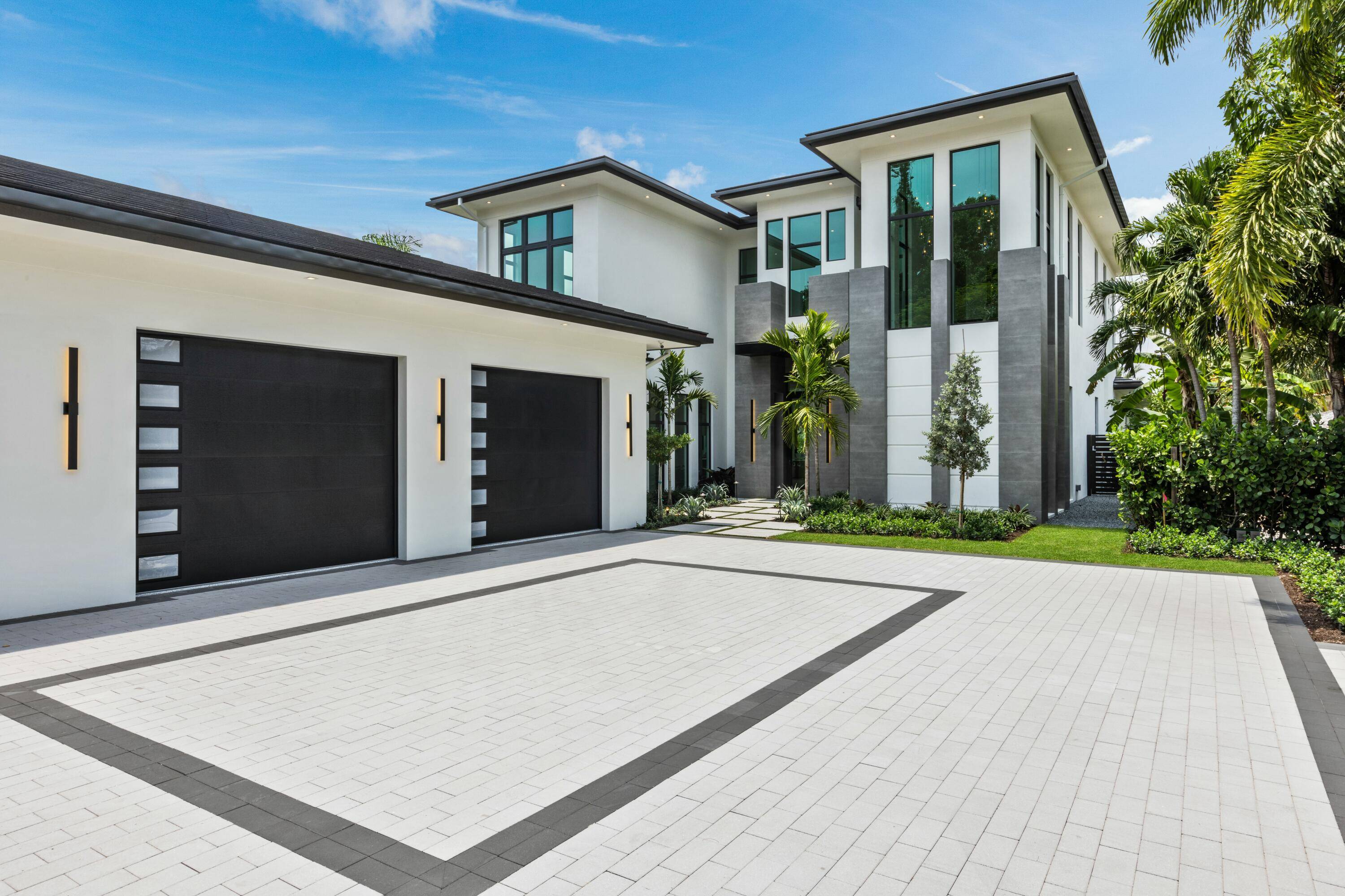 2085 Vitex Lane Single-Family Palm Beach