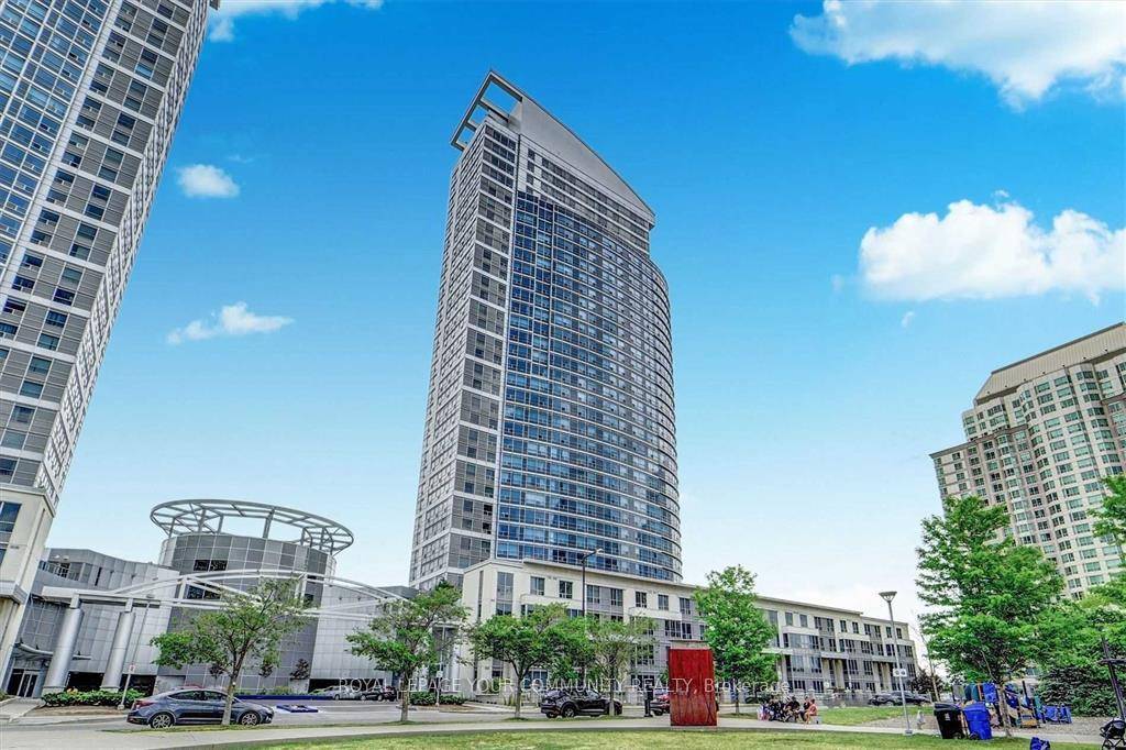 Welcome to this beautifully maintained unit featuring a desirable split 2 bedroom floor plan with approximately 850 square feet of bright and open living space.