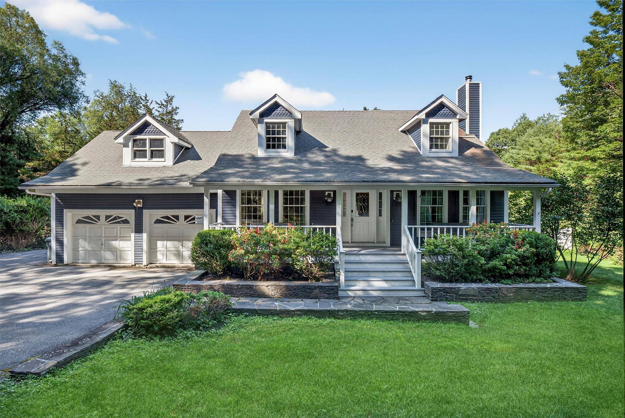 Set along a quiet, picturesque dirt road, this private escape delivers the kind of peace you didn t know you needed until now.