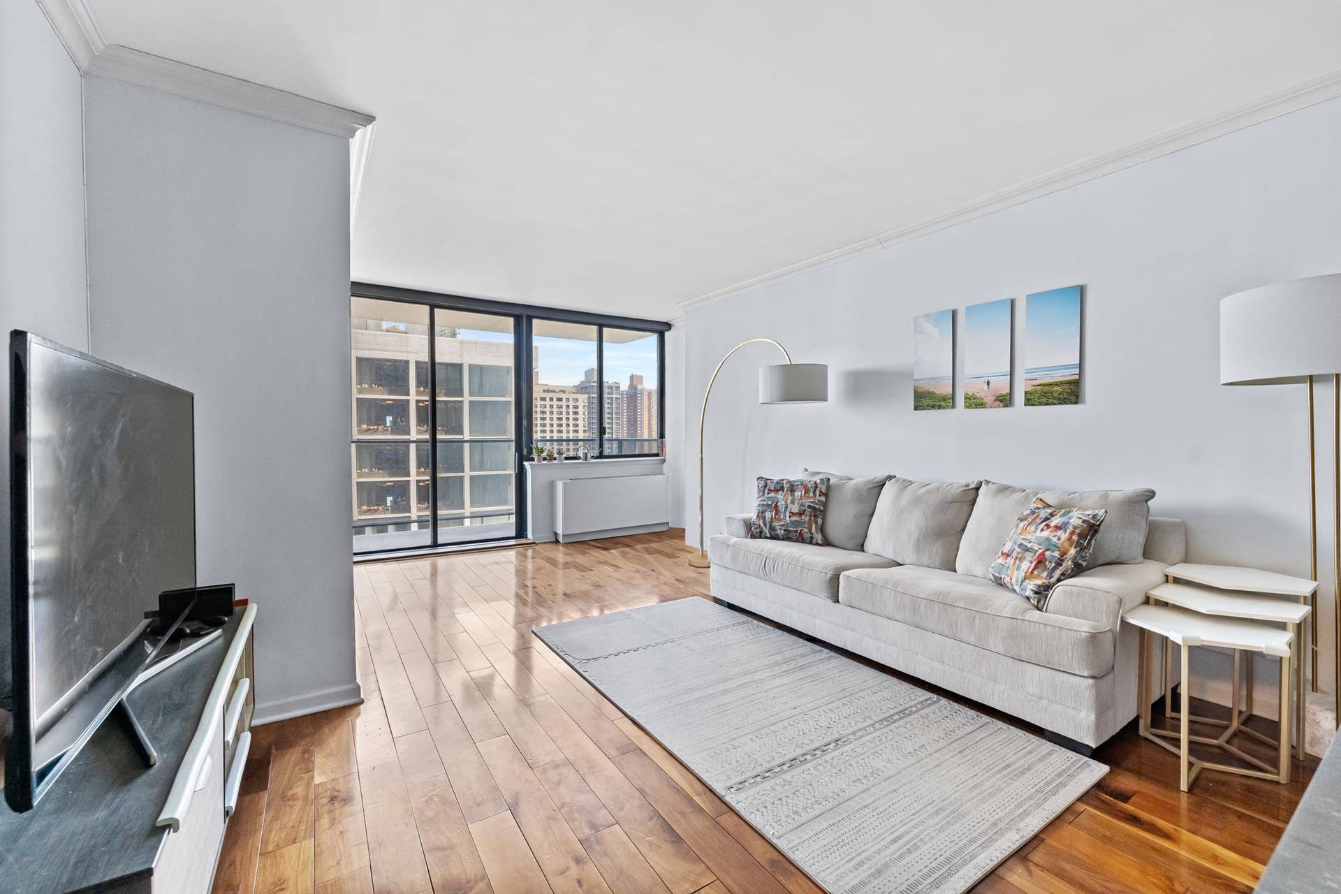 Converted Junior 4 Condo, 2 bedroom one bedroom large den, 1.