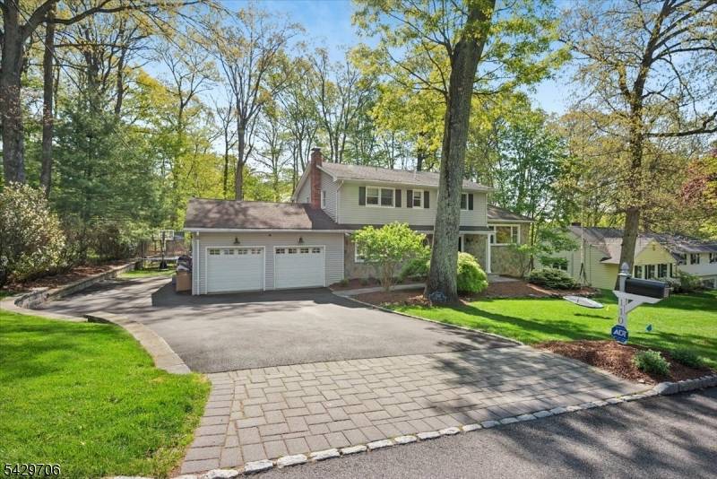 Renovated, turnkey, and beautifully designed for today's lifestyle, this Colonial on Randolph's desirable east end offers city utilities, top rated Randolph schools, and a convenient location near parks, shopping, dining, ...