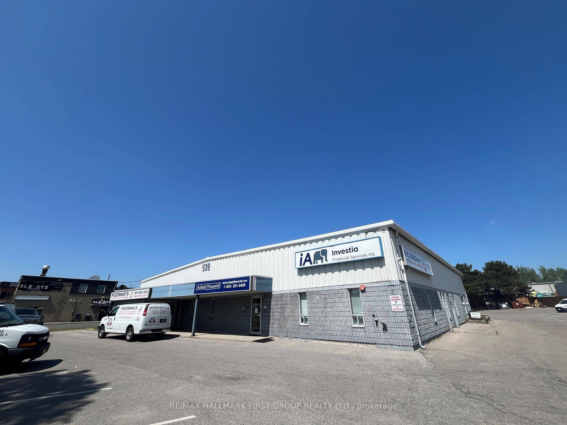 Two well maintained units totaling 4, 600 SF, available in the same professionally managed complex on Westney Road South.